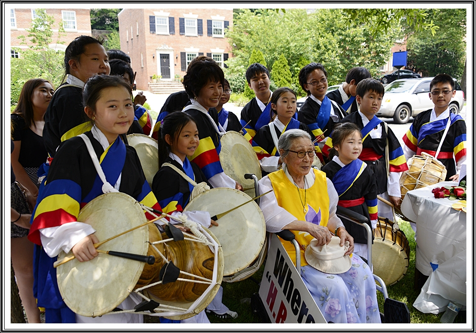 20150701 1185차 정신대 수요시위 참석-DC-04.jpg